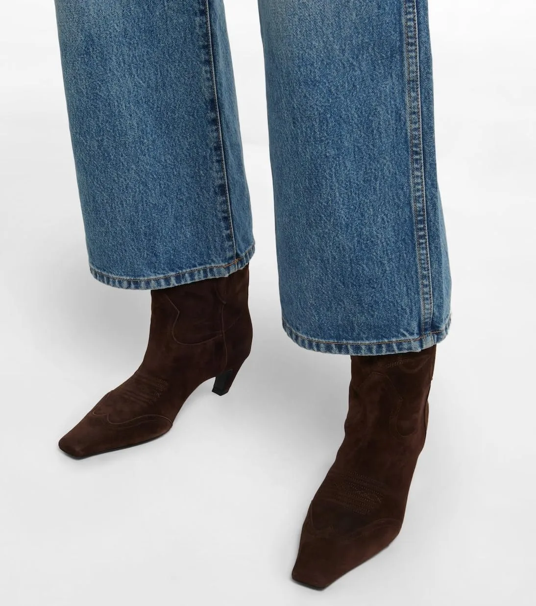 Cowboy Ankle Suede Boots For Women Kitten Heel Embroidery Chelsea Short Boots Fashion Low Heel Riding Short Bootie