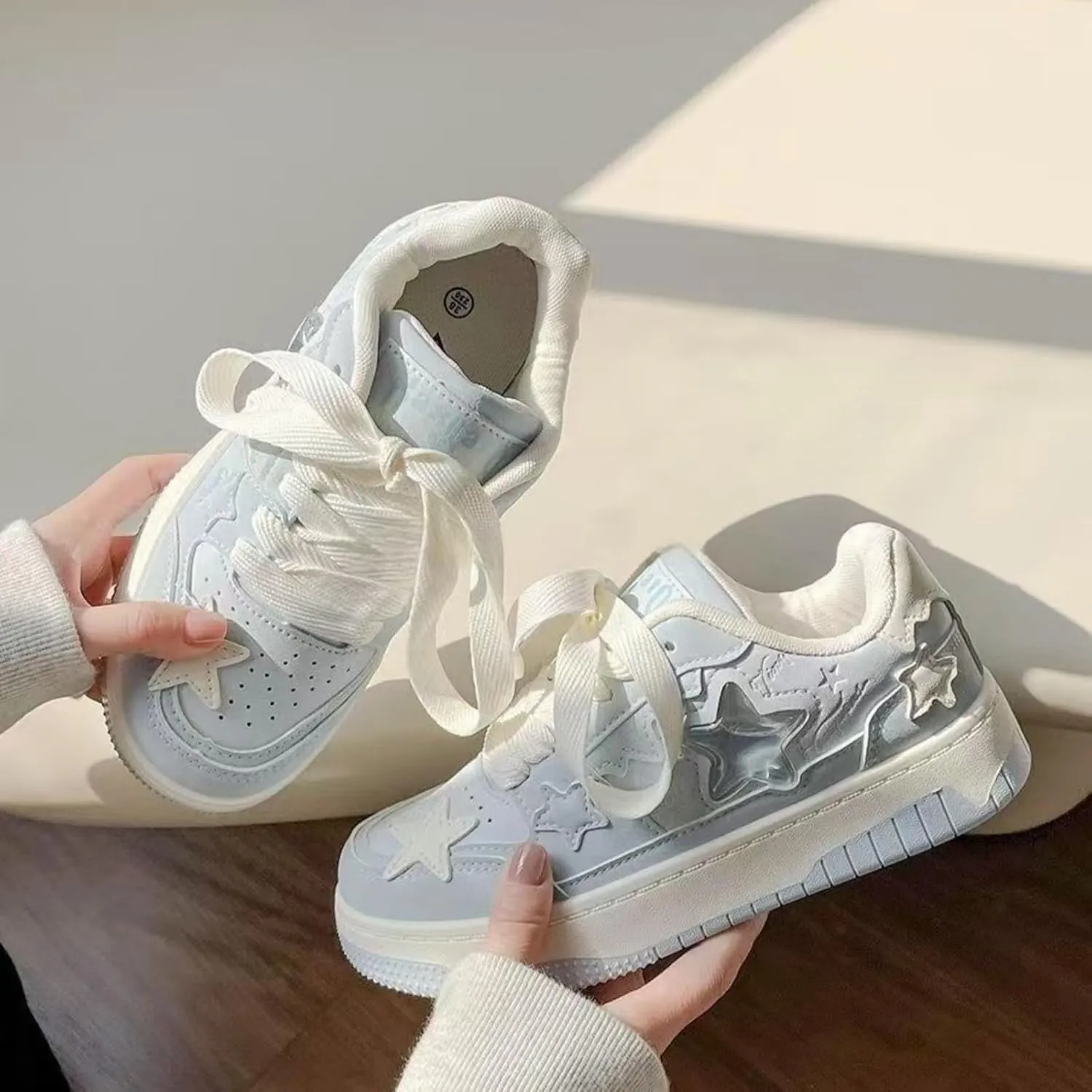 Cute Chunky Sole 3D Star Design Walking Sneakers for Women, Blue Breathable Aesthetic Shoes Gifts for Girls Teens Fashion Comfort