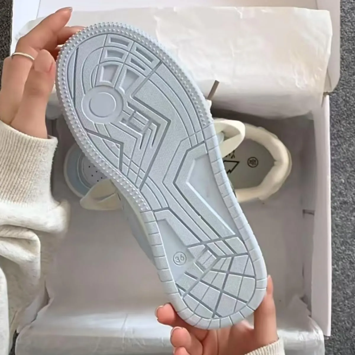 Cute Chunky Sole 3D Star Design Walking Sneakers for Women, Blue Breathable Aesthetic Shoes Gifts for Girls Teens Fashion Comfort