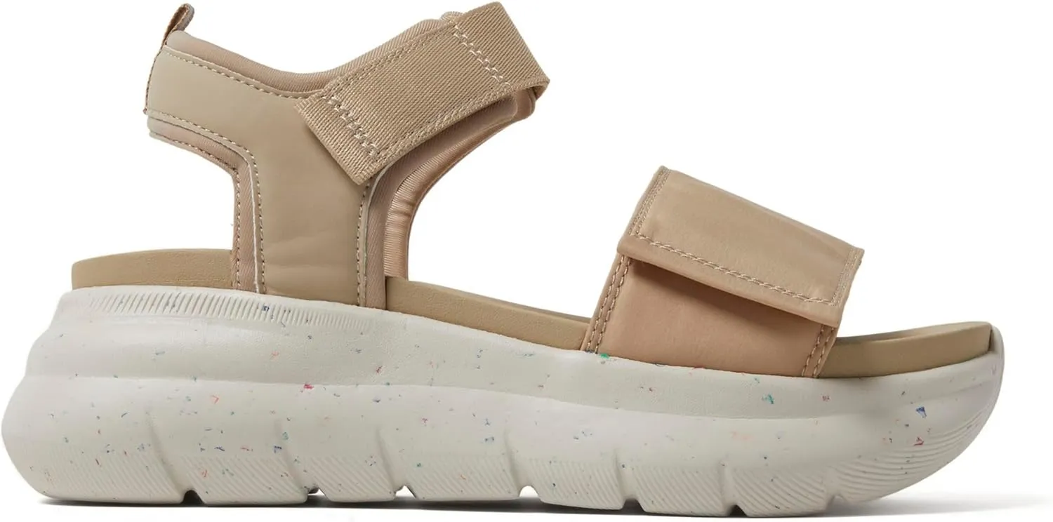 Dearfoams Women's Platform Lightweight Adjustable Odell Wedge Sandal