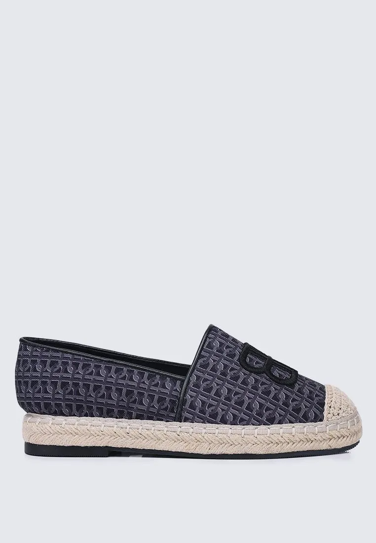 Maci Comfy Espadrilles In Black