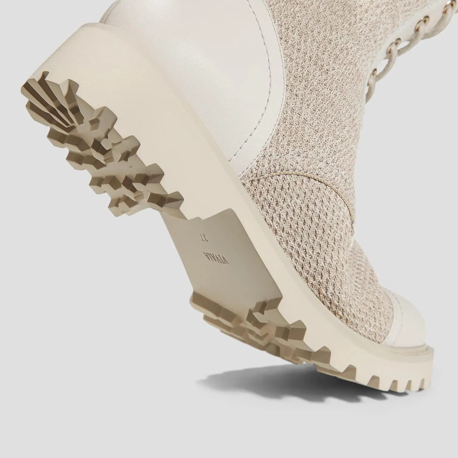 VIVAIA Florence Women's Round-Toe Lug Sole Lace-Up Ankle Boots Water Repellent Booties